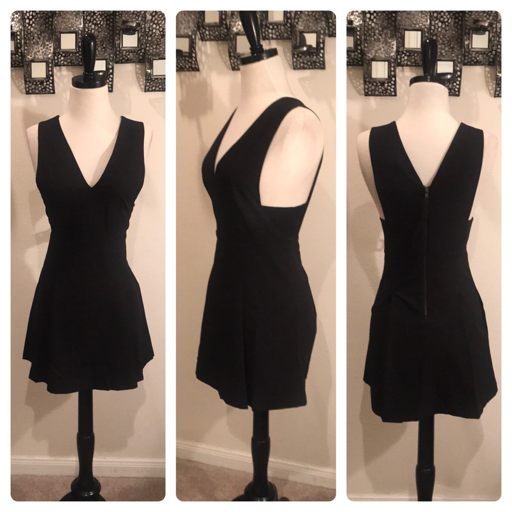 NWOT BLACK MINI DRESS